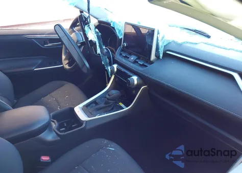 2024 Toyota Rav4 Xle from USA, damaged, VIN 2T3W1RFV2RW362435